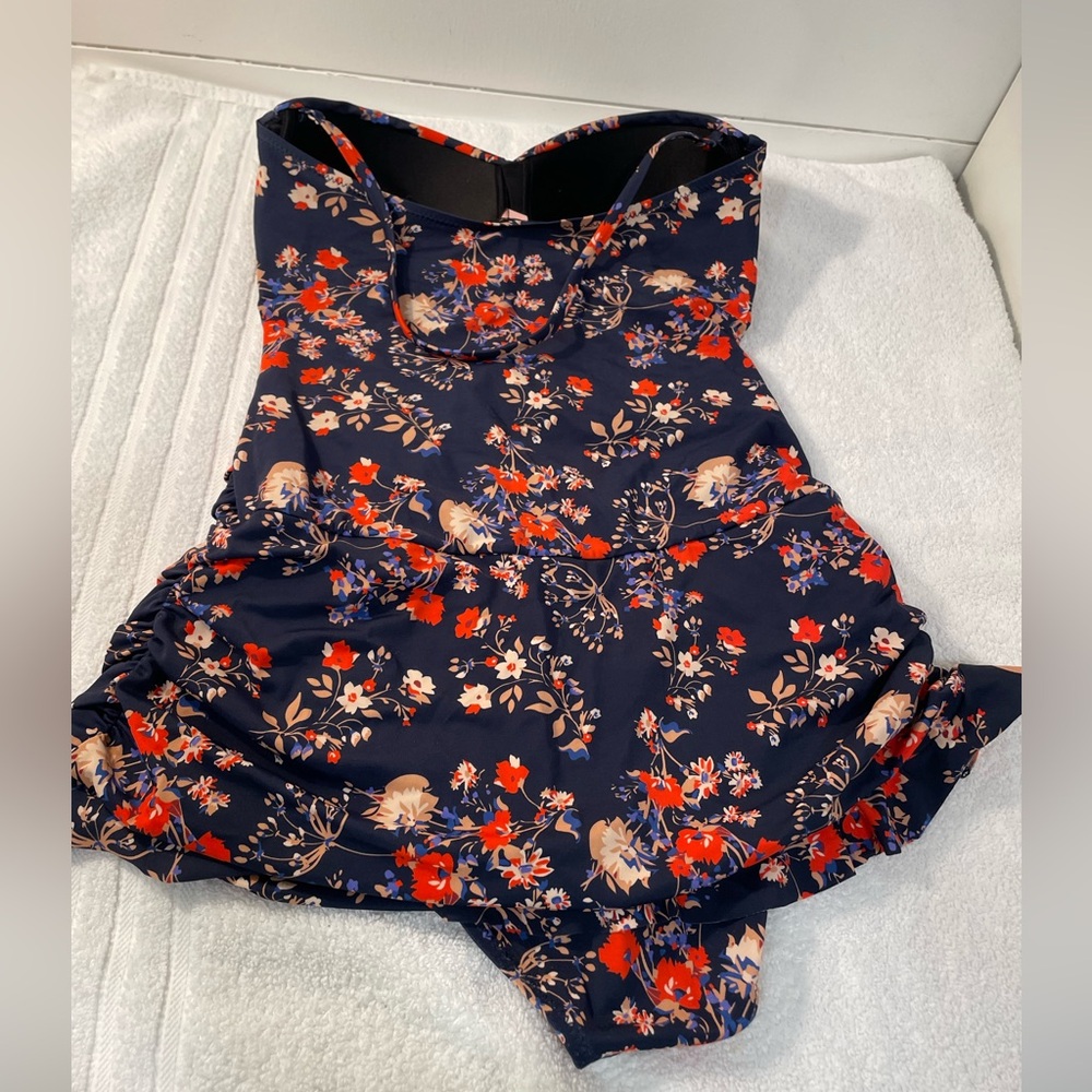 Dobreva Vintage-Style One Piece Strapless Swimdress/Swim Suit - size 8/10 - Picture 4 of 7